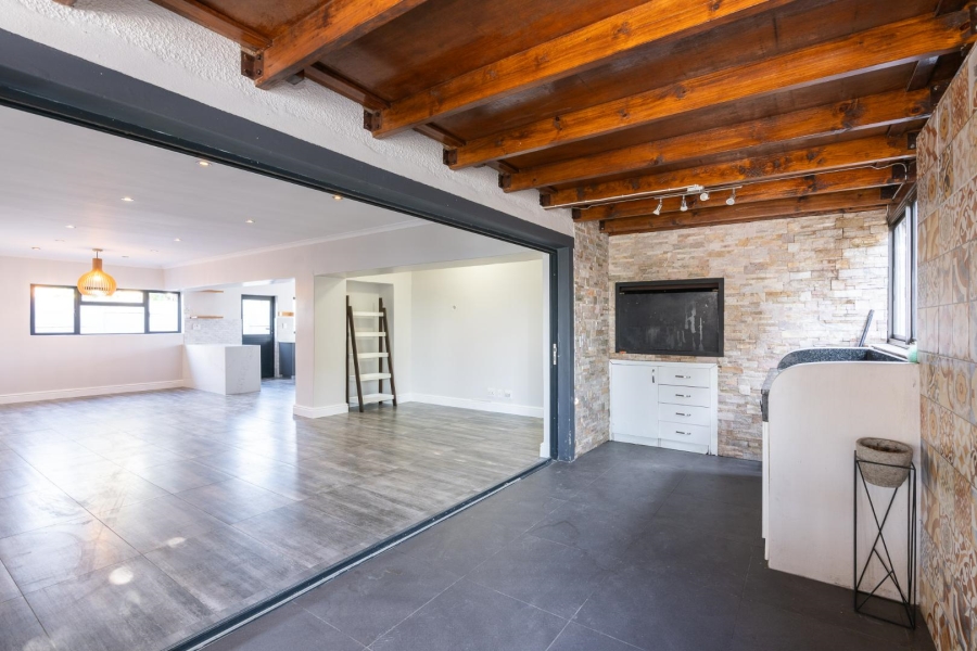 To Let 4 Bedroom Property for Rent in Milnerton Ridge Western Cape